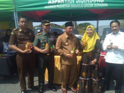 Dandim 0816/Sidoarjo hadiri kontes ternak dan expor hewan ternak sapi di Puspa Agro