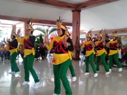 Forkopimka Prambon menyelenggarakan Berbagai Lomba memeriahkan HUT Kemerdekaan R I ke 74