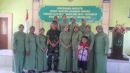 Ny Arief Cahyo Widodo Pamit Pada ibu ibu Persit Ranting 10 Krian di Aula Kodim 0816/Sidoarjo.