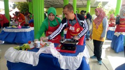 Peringati HUT RI ke 74 Danramil Gedangan Ikuti Lomba Masak