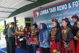 Kodim 0816/Sidoarjo menggelar lomba komsos kreatif tahun 2019 melalui tari remo dan fotograpy