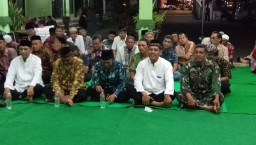 Malam Tasyakuran Hari Kemerdekaan, Babinsa Larangan Berbaur Dengan Warga