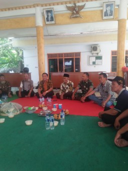 Babinsa Koramil 0816/17 Gedangan Hadiri Peresmian BUMDes