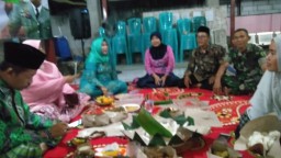 Babinsa Koramil 0816/13 Wonoayu Hadiri Tasyakuran HUT Kemerdekaan RI Ke-74 Di Wilayah Binaanya