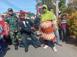 Babinsa kodim 0816/01 sidoarjo pam kemeriahan karnaval