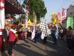 Pawai Budaya Lokal Ramaikan Acara Peringatan Hut RI Ke-74 di Krian