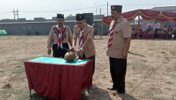 PERAN SERTA BABINSA KORAMIL 0816/11 TARIK, DALAM KEGIATAN KEPRAMUKAAN DI KECAMATAN TARIK