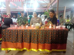 Babinsa Koramil 0816/12 Prambon monitoring Lomba Musik Patrol HUT Ke 74 di Desa Jedongcangkring
