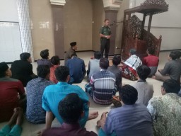 Danramil 0816/17 Gedangan Sambangi Ponpes Al-Barokah
