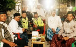 Gebyar pentas seni wayang kulit HUT RI ke 74 Desa Katerungan Kec. Krian Kab. Sidoarjo.