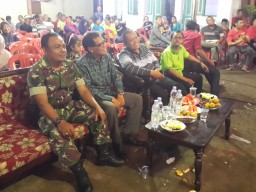 Babinsa Serma Ach. Saifi hadiri Semarak HUT RI ke-74 digelar Orkes Dandut di Jagalan Kelurahan Krian.