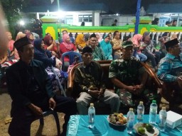 Gebyar pentas seni Ludruk dalam rangka HUT RI ke 74 Desa Keboharan Kec. Krian