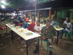 Koramil 0816/13 Wonoayu Bersama Polsek Bersinergi PAM Pertunjukan Orkes Di Desa Tanggul
