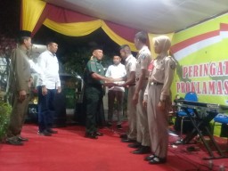 Danramil Sedati dan anggota hadiri acara puncak HUT RI ke 74