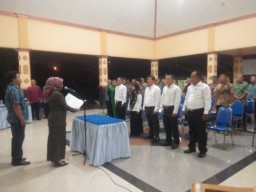Lima Orang BPD Baru Di Lantik periode 2019 - 2025 di hadiri Forpimka Kec. Prambon.