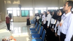 Danramil 0816/09 Krian beri wasbang di Akademi Farmasi Mitra Sehat Mandiri