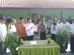 Koramil Porong melaksanakan MoU Dengan SMPN 3 Porong untuk mendidik anak bangsa