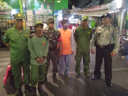 Babinsa Pekauman Sertu Rudi Mulyantoro hadiri Haul Masjid Al Abror Sidoarjo