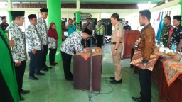 Babinsa Desa Semambung Jabon Hadiri Pelantikan Anggota BPD.
