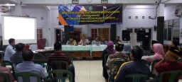 Serda M Koim babinsa 0816 / 01 melaksanakan musrenbang di kelurahan Pucang anom.