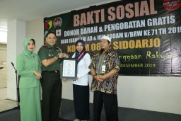 Sambut Hari Juang TNI -AD dan HUT Kodam V/Brawijaya, Kodim 0816 Sidoarjo Laksanakan Bhakti Sosial
