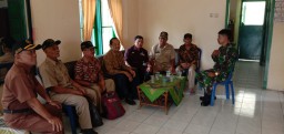 Wujudkan Keharmonisan Untuk Kedaulatan NKRI, Koramil 0816/13 Wonoayu Komsos Dengan KBT