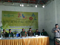 Babinsa koramil0816/10 balongbendo hadiri Pembukaan Konferensi GP Ansor Anak cabang ke-X gerakan pemuda ansor balongbendo