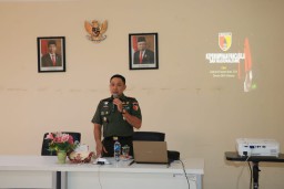Kuatkan Semangat Cinta Tanah Air, Dandim 0816/Sidoarjo berikan sosialisasi wawasan kebangsaan dan bela Negara kepada peserta PKA di BKD Sidoarjo