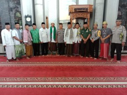 Safari Sholat Jumat Bersama Forkompimka Kec. Krembung di Masjid Baitul Mukmin