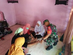 Bentuk kepedulian serta perhatian Babinsa kebakalan Sertu M budi h pada Warga binaannya
