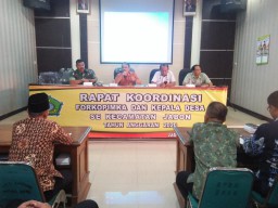 Danramil 0816/08 Jabon Hadiri Rapat Koordinasi Beserta Forkopimka Jabon