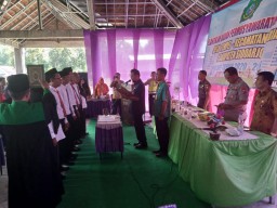 FORKOPIMKA HADIRI PELANTIKAN DAN PENGAMBILAN SUMPAH JABATAN ANGGOTA BPD DESA TEMPEL