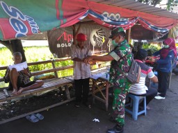 cegah Menyebar COVID-19, Puskesmas Dan Forkopimka Tarik Melaksanakan Sosialisasi, Penyemprotan Disinfektan