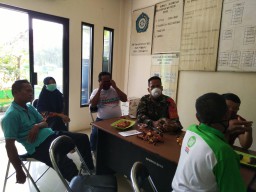 Babinsa Koramil 0816/08 Jabon Paparkan Cara Pencegahan Covid-19 ke Warga Binaannya
