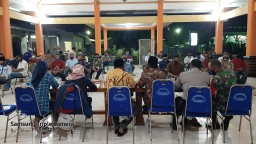 Babinsa Koramil 0816/13 Wonoayu, Hadiri Musyawarah Penentuan Penyaluran BLT