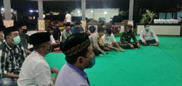 Danramil 0816 /11 Tarik Hadiri Doa Bersama Forkopimka Secara Online Dan Di Lanjutkan Sidak Bersama
