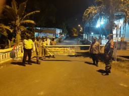 Sertu I Nengah M Laksanakan Patroli Check Point di Desa2 Bersama Polsek dan Satpol PP