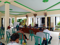 Forkompimka Kec. Krembung Melaksanakan Penyuluhan Kampung Tangguh di ds. Tambakrejo