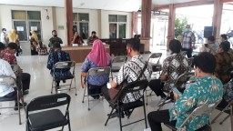 Kebijakan New Normal, Danramil Prambon harapkan kerjasama oleh semua elemen masyarakat