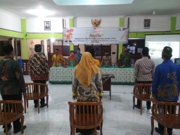 Danramil 0816/07 Krembung Hadiri Pelantikan PPK dan PPS Secara Daring di Kec. Krembung