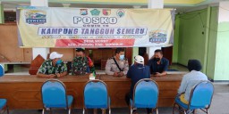 Babinsa Koramil 0816/04 Porong Dampingi Tim Medis Lakukan Rapid Test di Balae Desa Wunut