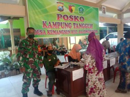 Babinsa koramil0816/10 Balongbendo Dampingi Pelaksanaan pembagian BPTD Serentak di 10 desa Tahun 2020