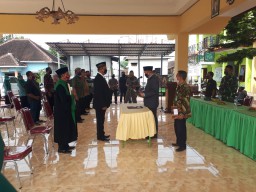 Batituud Ramil 0816/07 Krembung Bersama Forkompimka Hadiri Pengambilan Sumpah Jabatan PJ Kades di 5 desa.