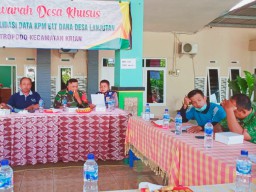 Babinsa Serda Nanang Nasdar Aulia Hadiri Musyawarah Desa Tropodo Kecamatan Krian