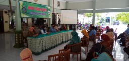Danramil 0816/07 Krembung Hadiri Mini Lokakarya Puskesmas Kec. Krembung