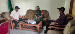 Komandan Koramil 0816/06 Bersama Babinsa Silaturahmi Kepada Para Kades Dan Perangkat