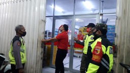 Ramil0816/07 Krembung Laksanakan Giat Protkes Untuk Menekan Penyebaran Covid 19