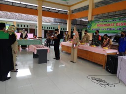Danramil 0816/07 Krembung Hadiri Pelantikan Mutasi Jabatan Perangkat Desa Waung Kec. Krembung