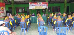 Serka Suparman Hadiri Sosialisasi PPKM Mikro Dan Stracing Di Desa Keret