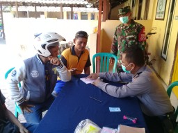 BABINSA KORAMIL 0816/05 TULANGAN DAN POLSEK, SATPOL-PP GELAR OPERASI YUSTISI WILAYAH